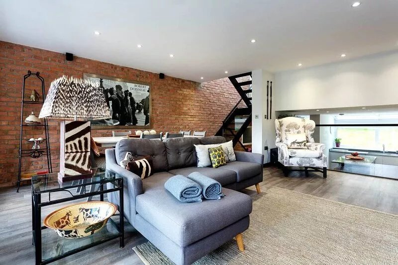 Wimbledon Terrace House, by Veeve