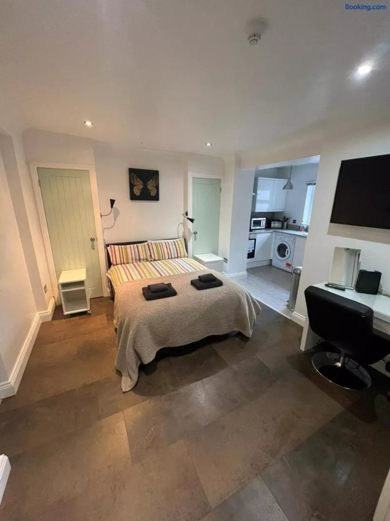 Mildmay Road Apartments
