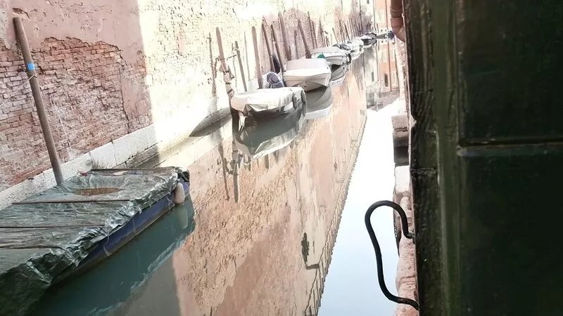 Lovely quiet little apartment near the Arsenale.