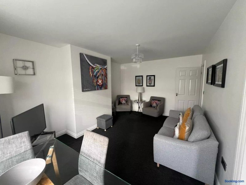 Belmont Apartments