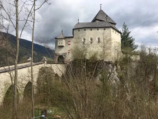 Burg Strechau