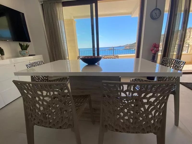 Villa sul Mare, il Mare Dalla tua Camera da Letto, 20 Scalini e ti Puoi Tuffare