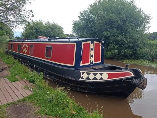 Venetian Hire Boats and Chandlery