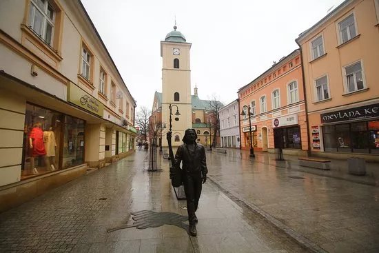 Tadeusz Nalepa monument