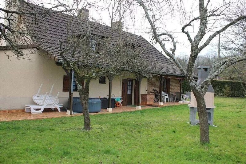 Moni's Cottage, vacation home in the middle of nature