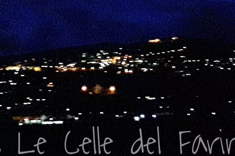 villa immersa nel verde con vista mozzafiato