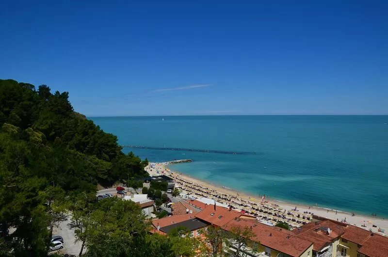 Flat Alba with pool in Casal Gabbi