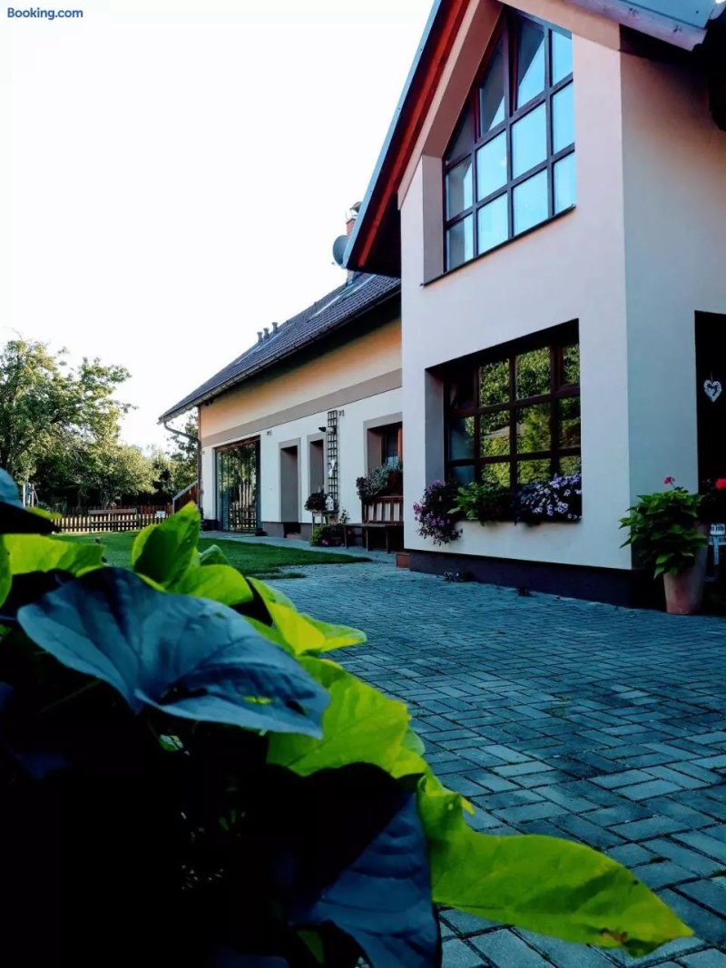 Dvoupokojový  Apartmán s Kuchyňským Koutem