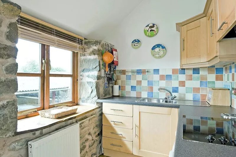 2 bedroom accommodation in Llanerfyl