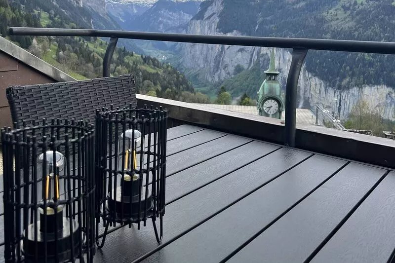Amazing views, centrally located by train station