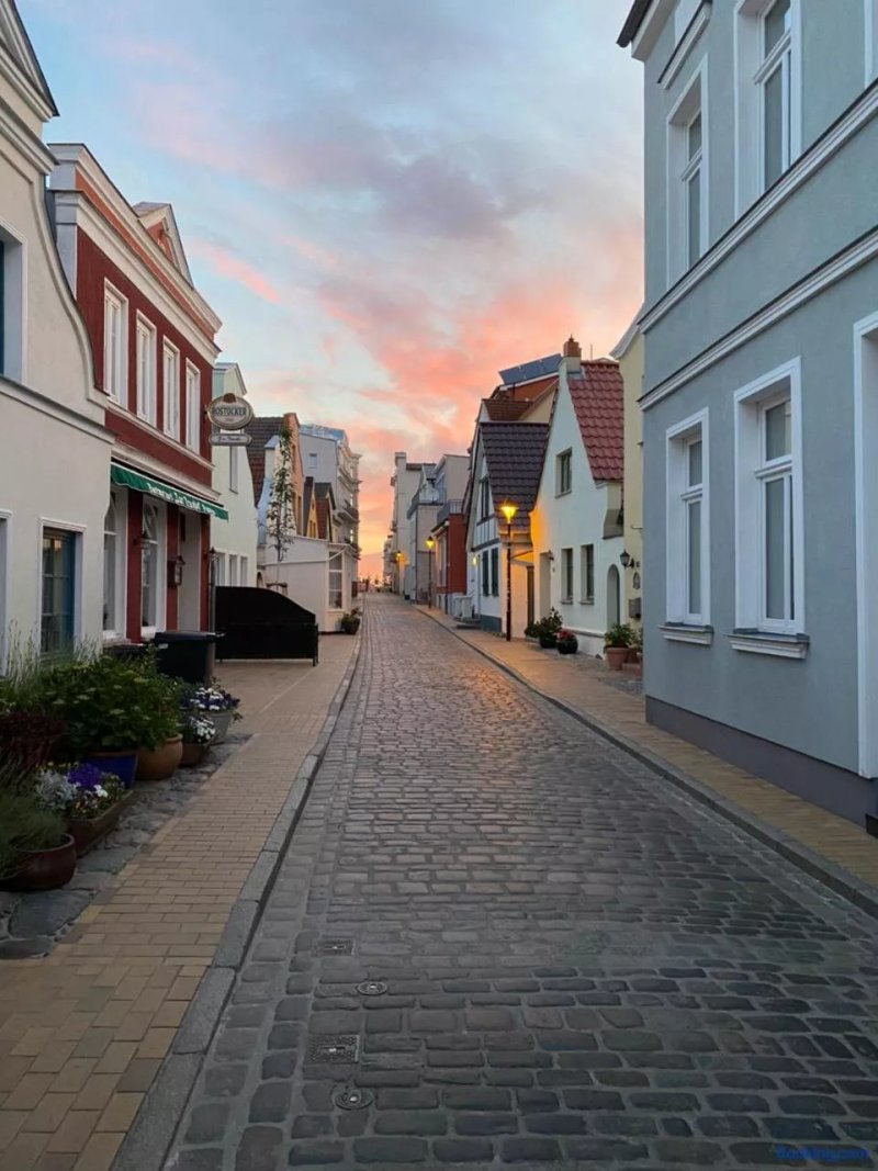 Ferienwohnungen Alexandrinenstrasse In Warnemunde
