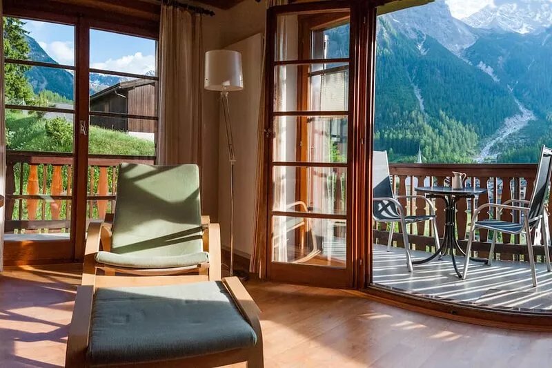 Cozy apartment in Bergün, Graubünden with a fantastic view