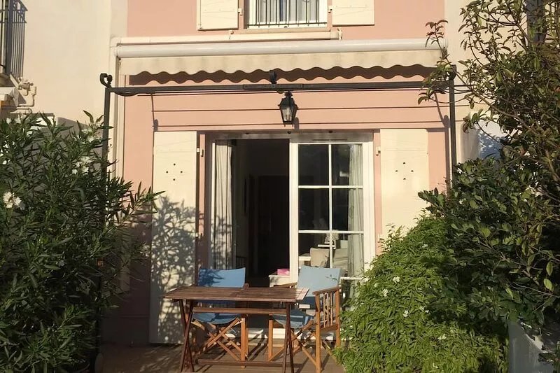 A chic and comfortable 2 bedroom villa and mooring in private marina development