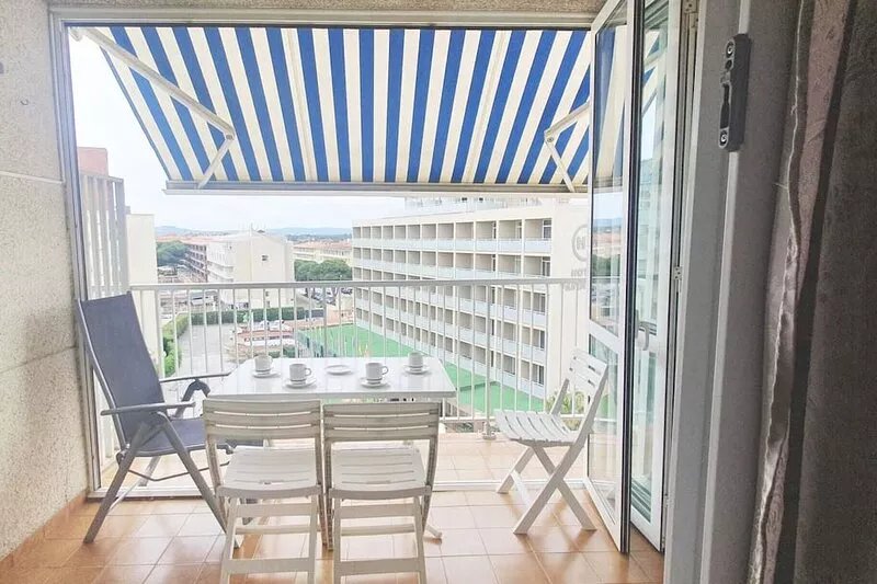 Apartment Rocamaura I C 6 3