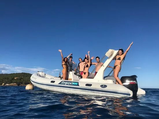 Mambo Boats