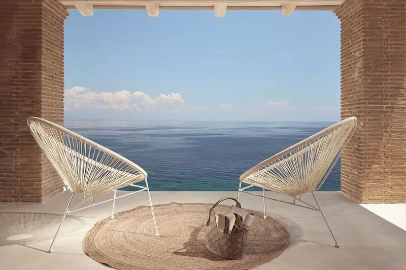 Arismari Luxury Villas - 4 bedroom villa on the oceanfront with private pool