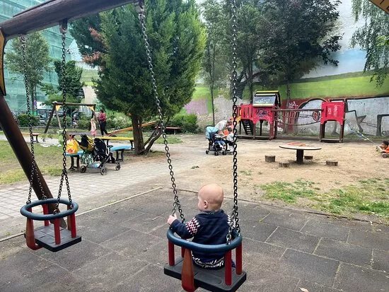 Kiraly Utcai Jatszoter
