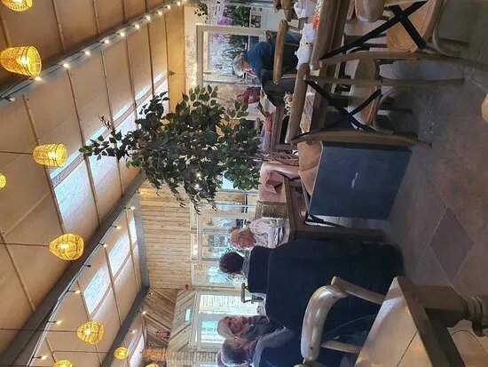 Green Lane Nurseries & Garden Centre