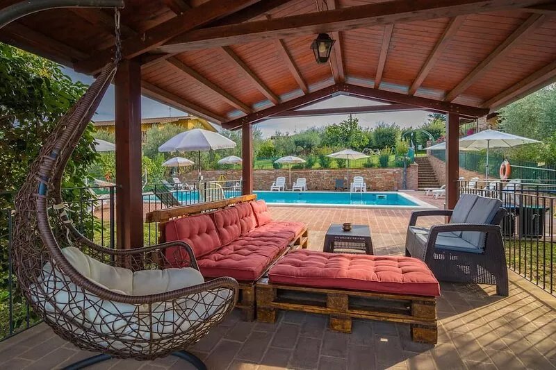 Madone 3, apartment in agriturismo. Pool, WiFi, tennis
