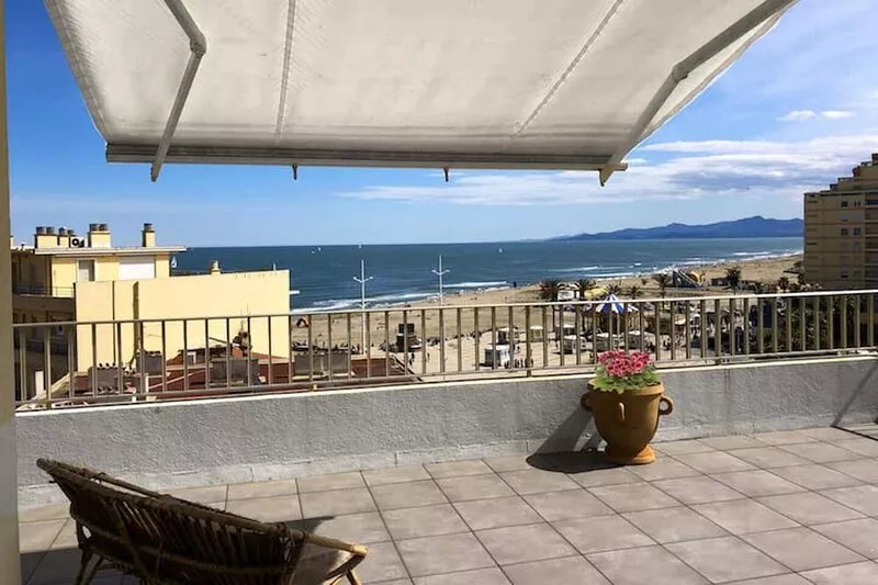 Apartment T3 breathtaking view of the sea and the Pyrenees