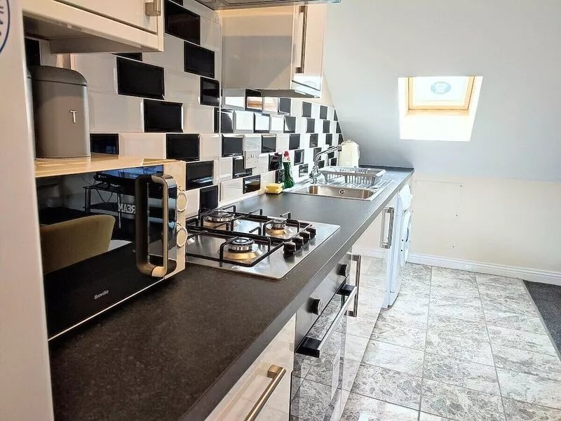 Crystal Suite 4 located at the Centre of North Shields a short walk to Fish Quay