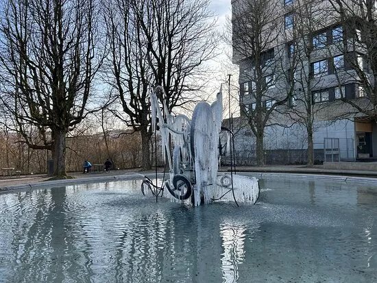 Fontaine Jo Siffert de Jean Tinguely