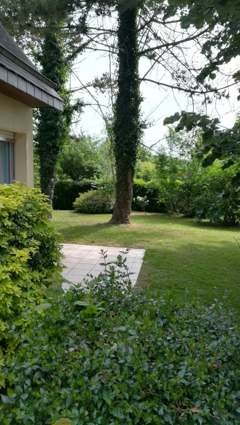 Les Pres des Charmilles