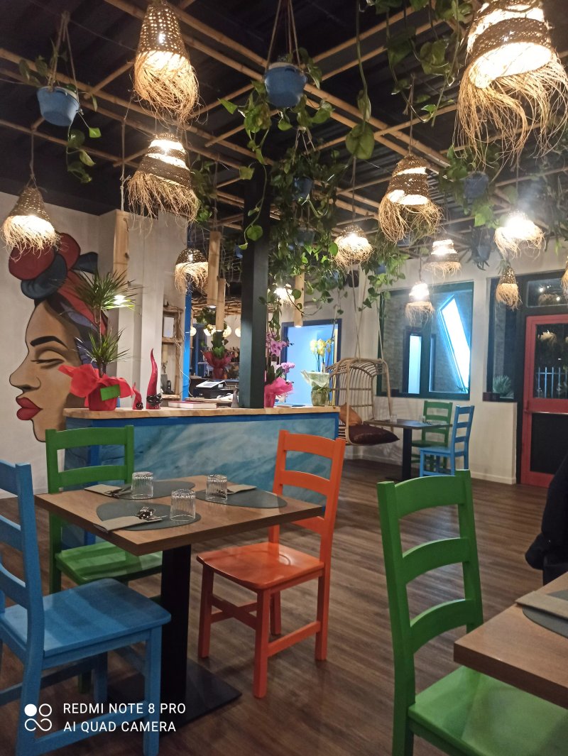 Larimar Restaurante Con Alma Latina
