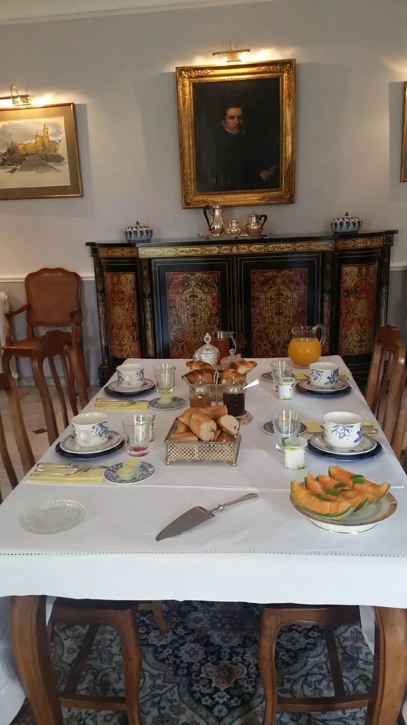 Chambres D'hotes Du Chateau Guges