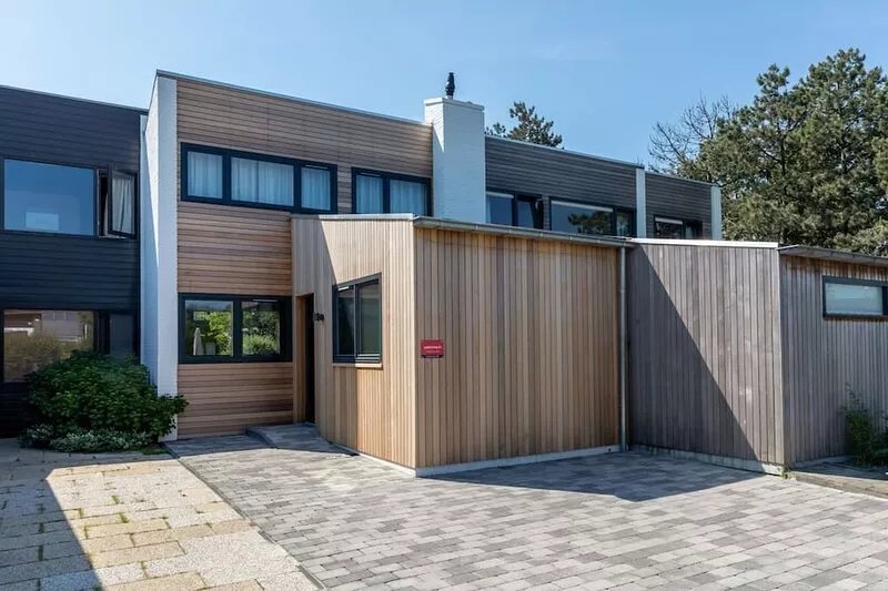 Holiday home on holiday Park in Nieuwvliet