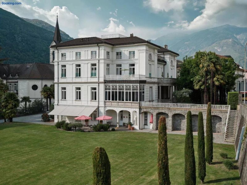 Business Center In Villa