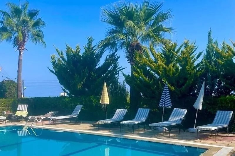 AMAZING LUXURY VILLA WITH PRIVATE POOL IN FANTASTIC PEACEFUL LOCATION