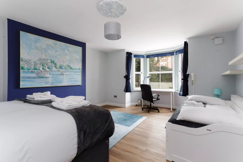 Albany Garden Apartment