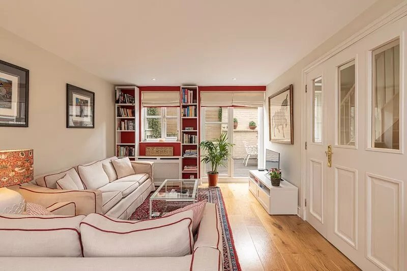 JOIVY Lovely 2bed house in Wandsworth w/ backyard patio