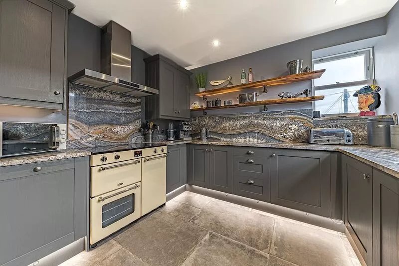 The Eyrie -  a luxury maisonette that sleeps 8 guests  in 4 bedrooms