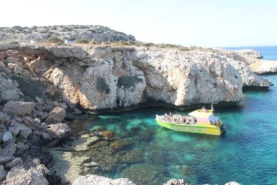 Sirena One - Safari Cruises