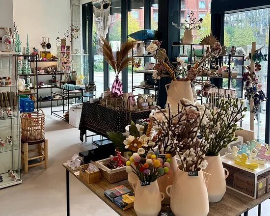 Good Day Concept Store