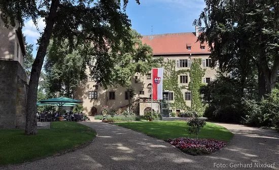 Schloss Aschach Museums