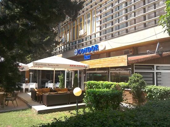 Condor Bar 94