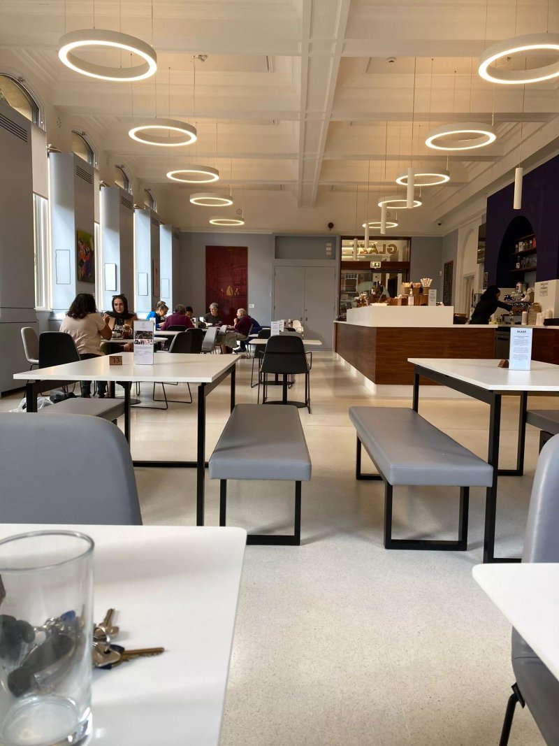 Glaze The Eating Space
