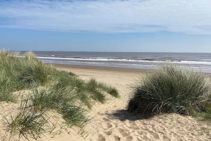 Sand Dune Dog Friendly Holiday Chalet close to the Beach, Bar/Restaurant