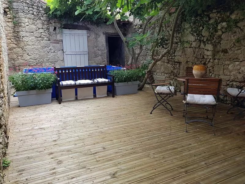 Très Spacieuse et Accueillante Maison de 120 m2 Entre Lauzerte et Auvillar