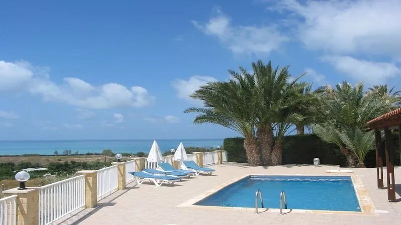 Sea view, Bungalow, en-suite, Coral Bay, disable friendly, private