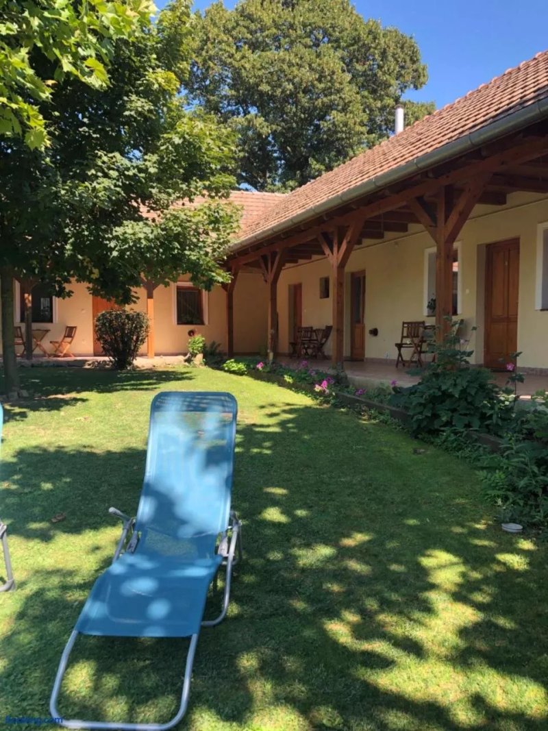 Tisza-Kert Vendégház