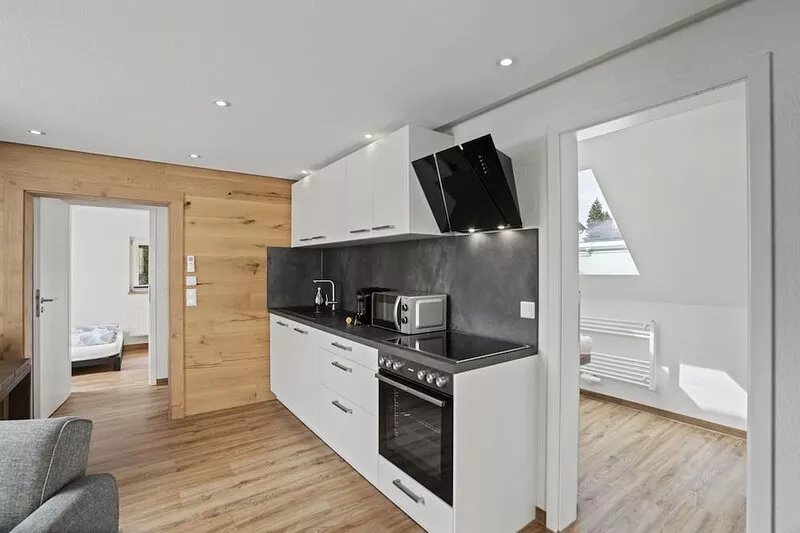 Newly renovated vacation apartment with terrace in a central location in