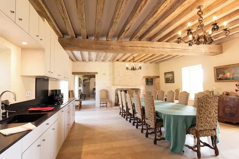 Spacious house, private pool, 10 to 19 p.