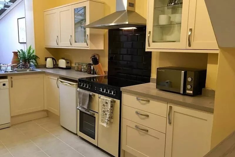 Cathedral view, stunning 3 bedroom townhouse