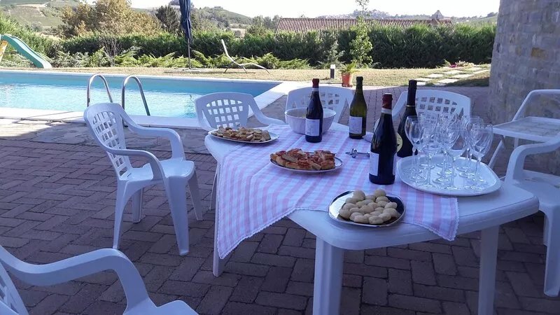 Villa Sofia with swimming pool and Unesco Piedmont garden