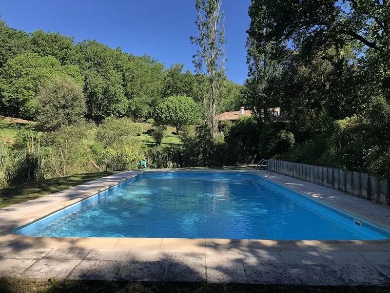 BEAUTIFUL HOUSE IN THE HEART OF THE MASSIF DES MAURES