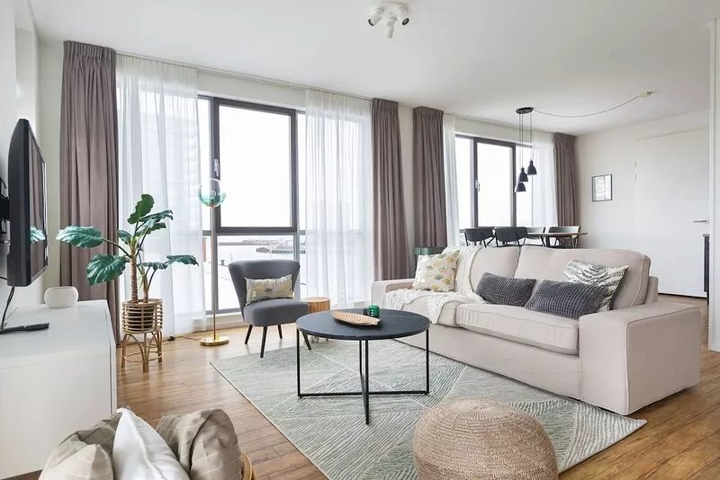 Modern apartment close to the beach and the sea